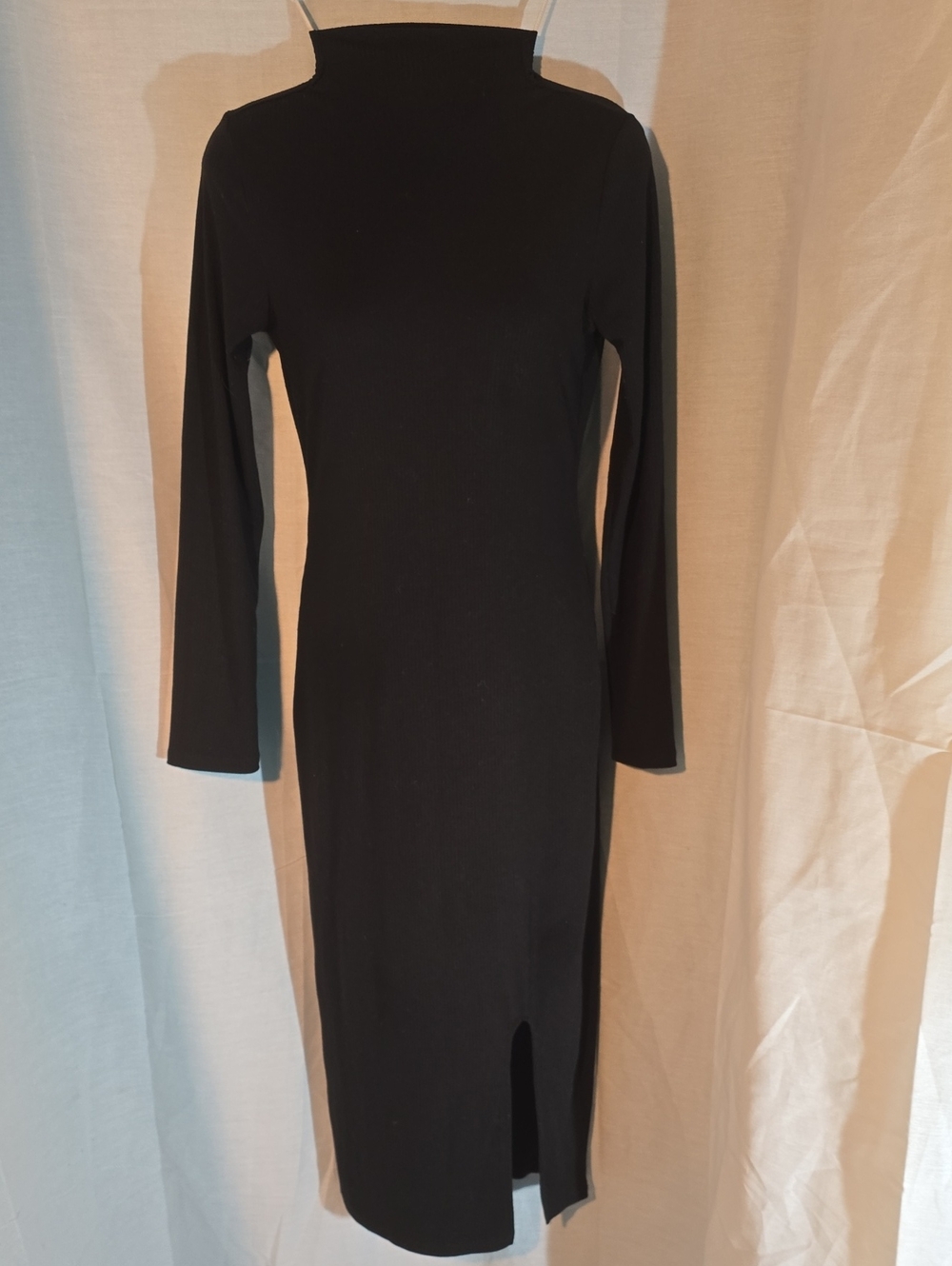 Heart&Hips Black Ribbed Mock Neck Maxi Dress